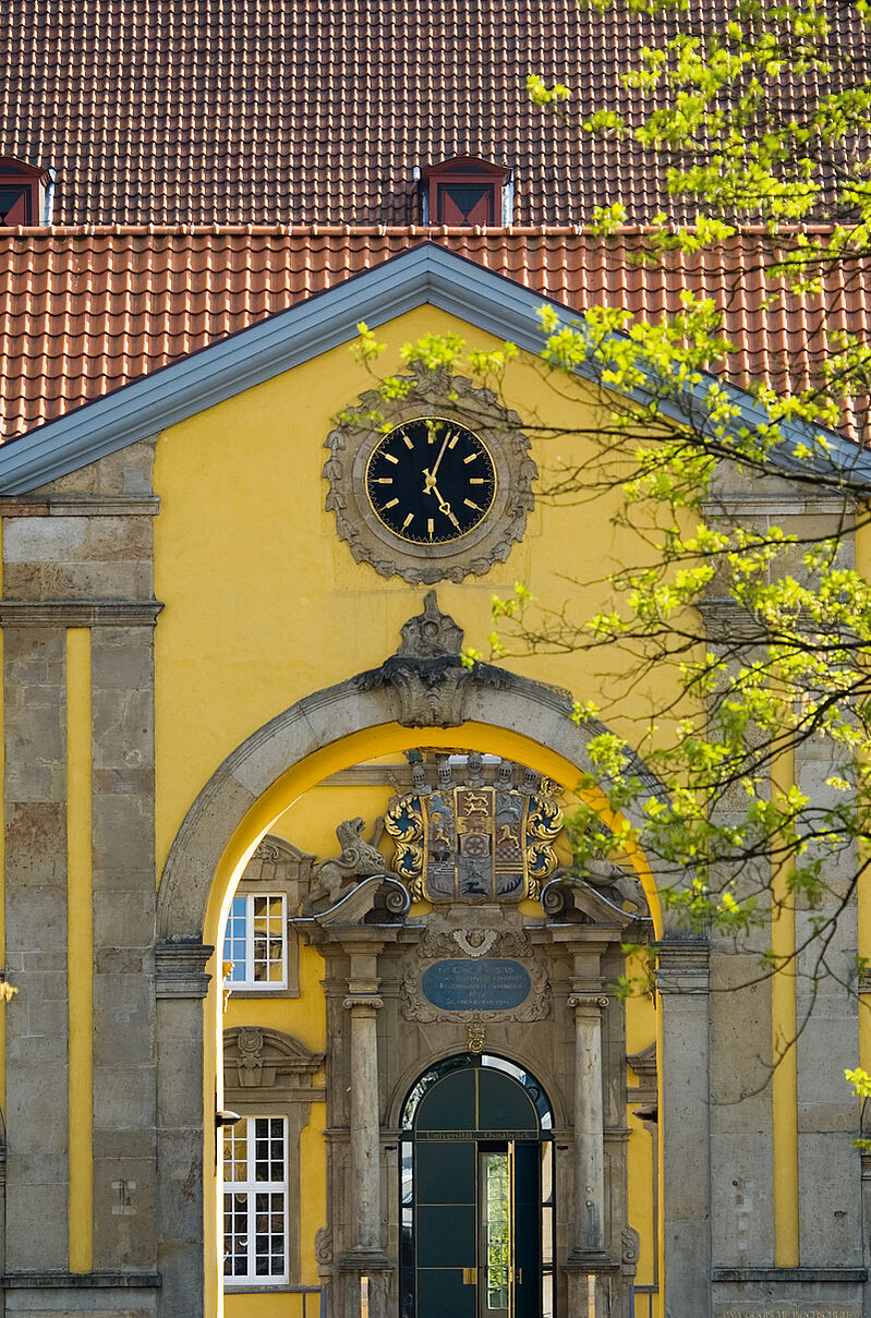 Detailaufnahme vom Eingang des Osnabrücker Schlosses